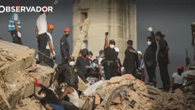 Sismos. Polícias detidos por alegado furto durante resgates