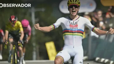 Tadej chegou a França e voltou a fechar a porta