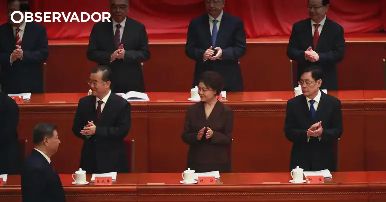 Xi apresenta China como "construtora da paz"
