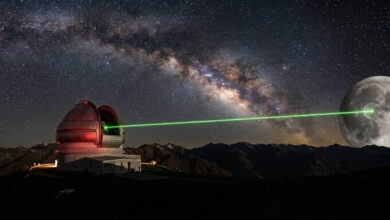 A Lua está se afastando da Terra — e um laser mede isso