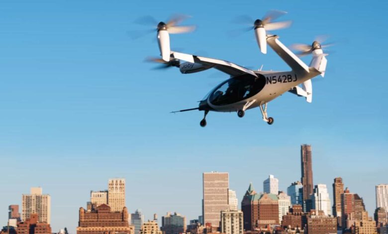 Além do táxi aéreo: carros voadores podem ganhar fins militares