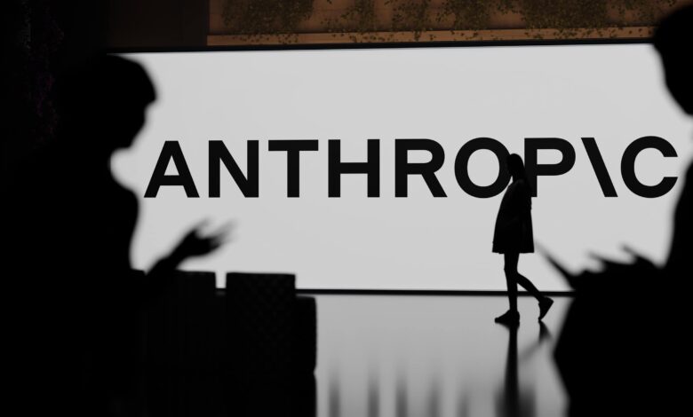 Anthropic contrata ex-chefe de chips do Google para criar divisão própria de semicondutores