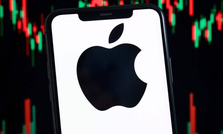 Apple corta mais de 200 empregos em equipes da Siri e do Vision Pro