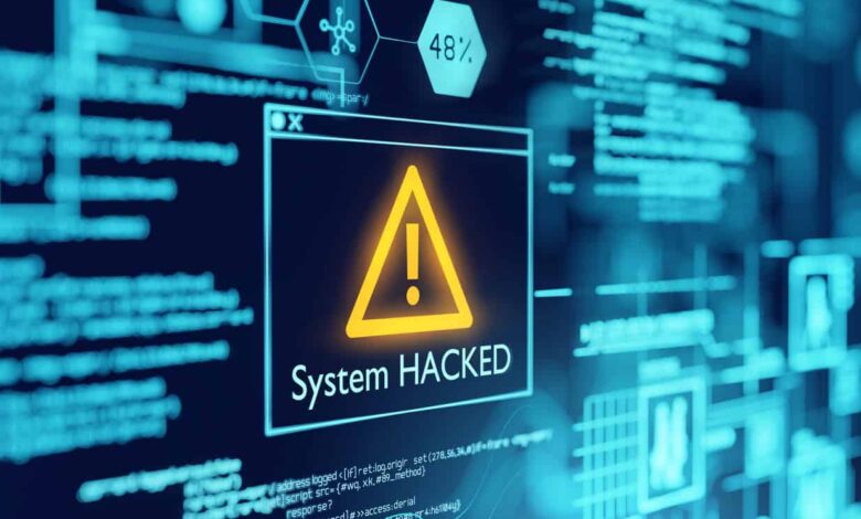 Tela de computador mostra um sistema haqueado