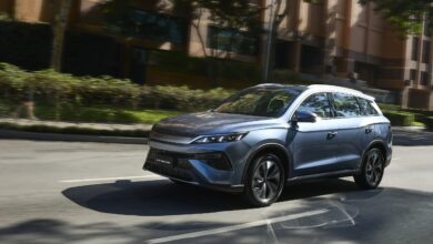 BYD estreia carro híbrido flex feito no Brasil e acelera aposta no país