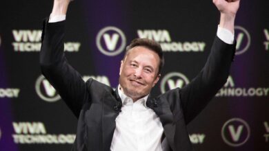 Musk perde uma fortuna maior que muitos países em um mês