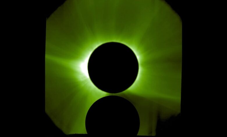 NASA e ESA registraram o eclipse solar de agosto do espaço – incluindo um duplo eclipse inédito