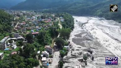 O que causou a inundação que matou centenas de pessoas no Nepal?