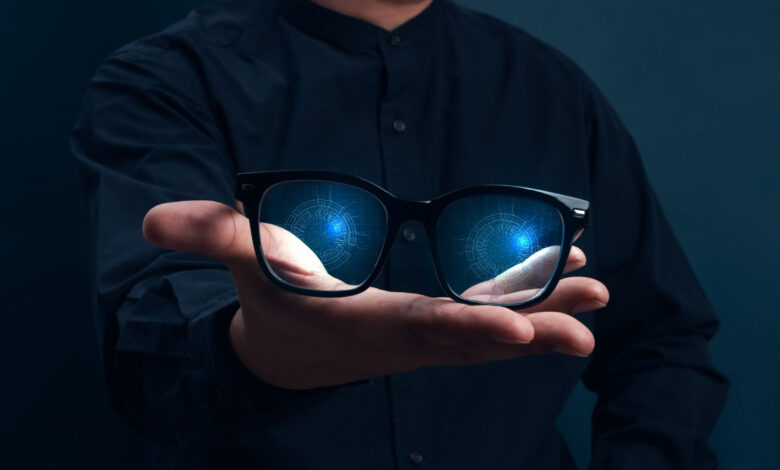 Patente da Meta mostra óculos inteligentes com reconhecimento facial