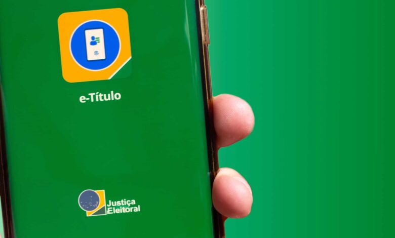 e-Título vira “central eleitoral” e reúne serviços no celular