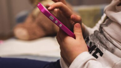 Califórnia aprova novas leis para proteger crianças na internet