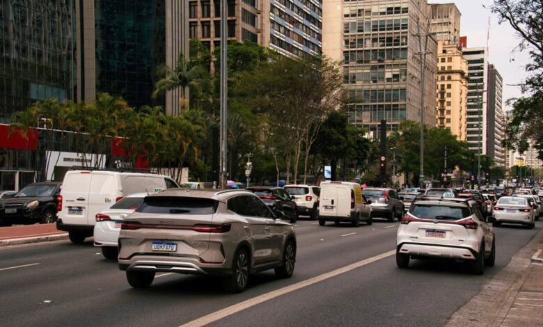 Produção de carros no Brasil bate recorde e é a maior em 7 anos
